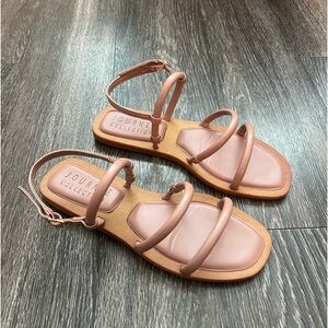 Journee Collection Women’s Light Pink Sandals